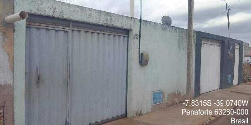 Casa em leilão em Penaforte - CE, bairro Centro — LOTE 062 Casa