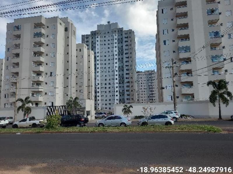 Apartamento em leilão em Uberlândia - MG, bairro Laranjeiras — LOTE 159 Apartamento