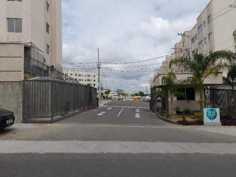 Apartamento em leilão em Rio De Janeiro - RJ, bairro Santa Cruz — LOTE 365 Apartamento
