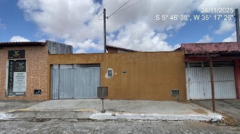Casa em leilão em São Gonçalo Do Amarante - RN, bairro Regomoleiro — LOTE 410 Casa