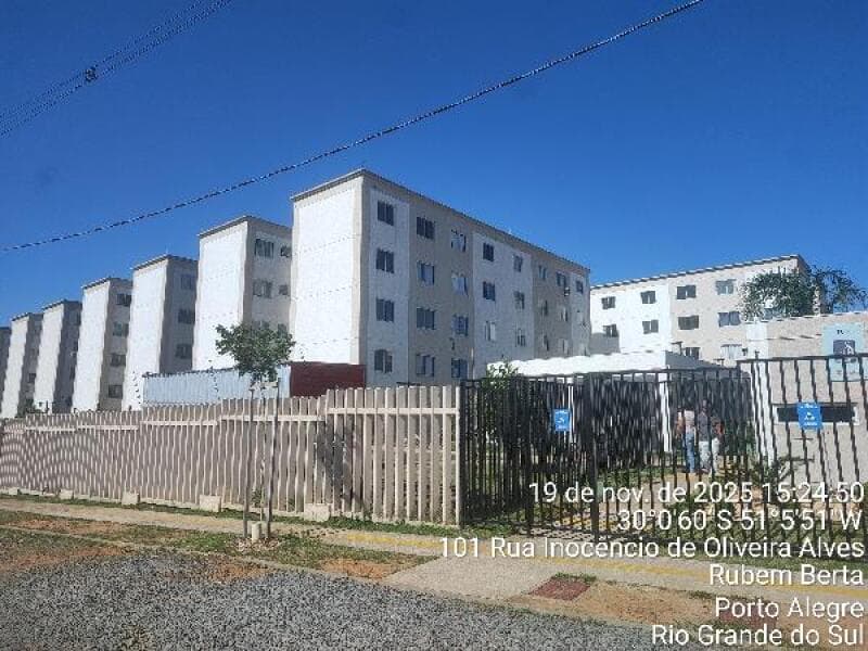 Apartamento em leilão em Porto Alegre - RS, bairro Rubem Berta — LOTE 438 Apartamento