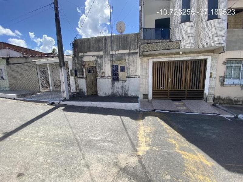 Casa em leilão em Riachuelo - SE, bairro Centro — LOTE 469 Casa