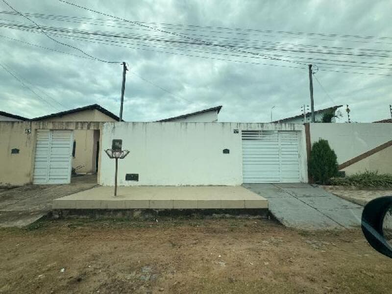 Casa em leilão em São Cristóvão - SE, bairro Mosqueiro — LOTE 470 Casa