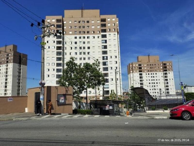 Apartamento em leilão em Carapicuíba - SP, bairro Vila Silviana — LOTE 495 Apartamento