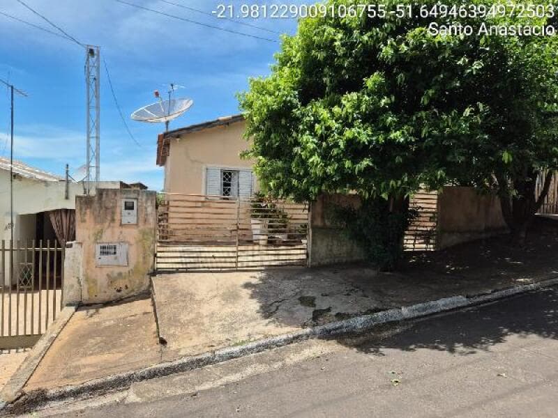 Casa em leilão em Santo Anastácio - SP, bairro Vila Moreno — LOTE 546 Casa
