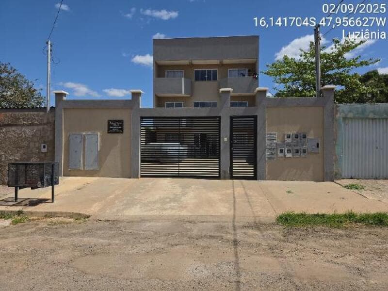 Apartamento em leilão em Luziânia - GO, bairro Jardim do Inga — LOTE 083 Apartamento