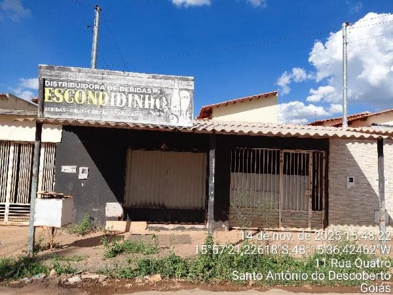 Vaga de Garagem em leilão em Santo Antônio Do Descoberto - GO, bairro Vila Montes Claros Ii — LOTE 096 Casa