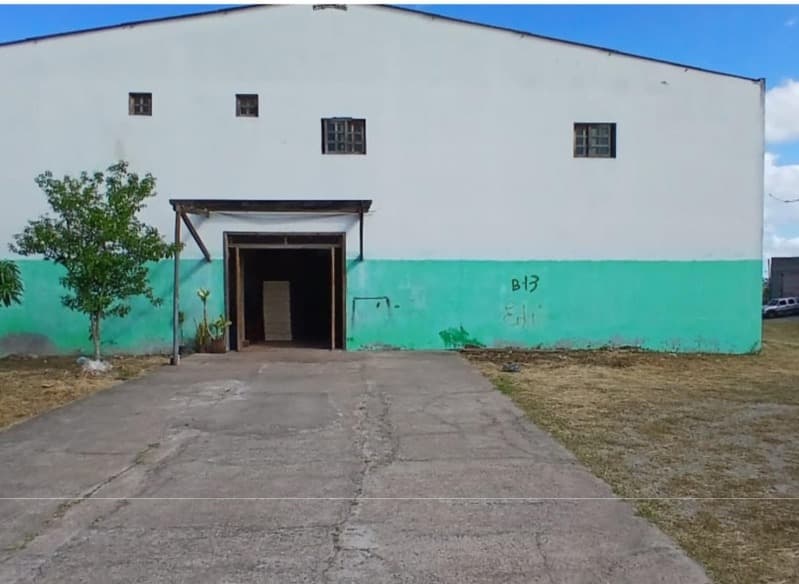 Foto 1 de 6: Terreno em leilão em Itabaiana - SE, bairro Miguel Teles — LOTE 011 UMA ÁREA DE TERRA