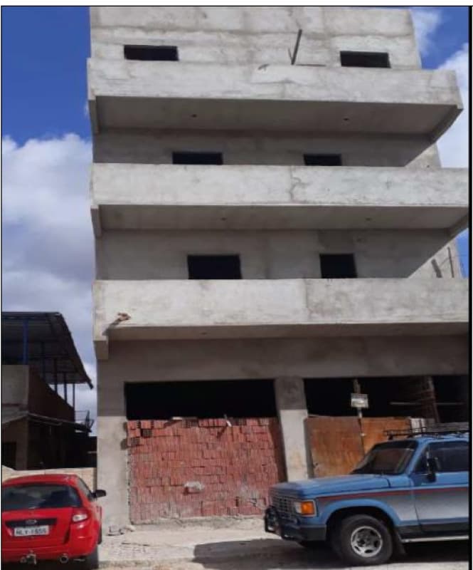 Terreno em leilão em Serra Branca - PB, bairro Pereiros — LOTE 001 UM TERRENO/PRÉDIO LOCALIZADO EM PEREIROS - SERRA BRANCA - PB.
