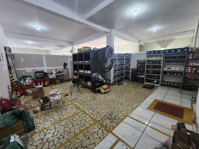 Foto 4 de 5: Imóvel em leilão em Varginha - MG — LOTE 001 IMÓVEL COM TRÊS PAVIMENTOS, COM ÁREA DE 777,00 M², SITUADO NA RUA RIBEIRO NOGUEIRA, Nº 136,