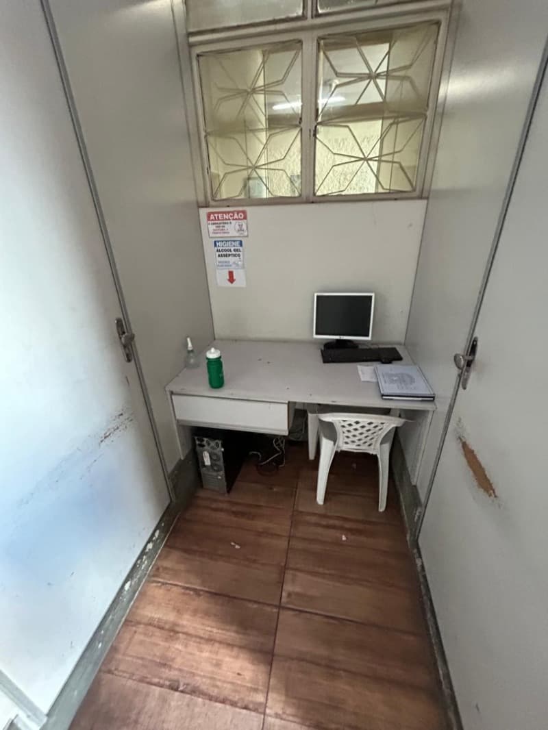 Foto 6 de 25: Casa em leilão em Belo Horizonte - MG, bairro Santa Branca — LOTE 001 CASA COM LOTE DE 360m² | 158,29m² CONSTRUÍDOS | SANTA BRANCA – BH/MG | DESOCUPADA