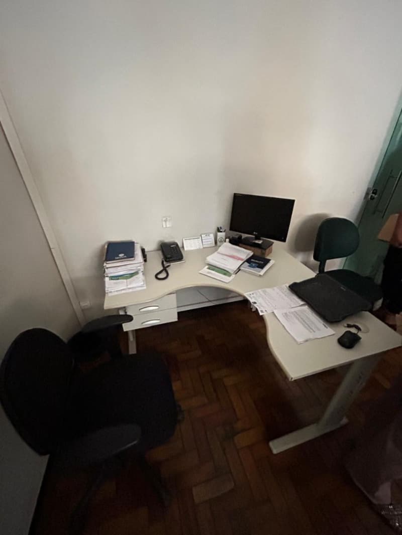 Foto 11 de 25: Casa em leilão em Belo Horizonte - MG, bairro Santa Branca — LOTE 001 CASA COM LOTE DE 360m² | 158,29m² CONSTRUÍDOS | SANTA BRANCA – BH/MG | DESOCUPADA