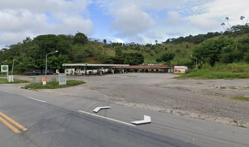 Foto 1 de 3: Area Rural em leilão em Teófilo Otoni - MG — LOTE 001 POSTO DE GASOLINA DESATIVADO I RESTAURANTE I BORRACHARIA I ÁREA DE 24.20 HÁ EM TEÓFILO OTON