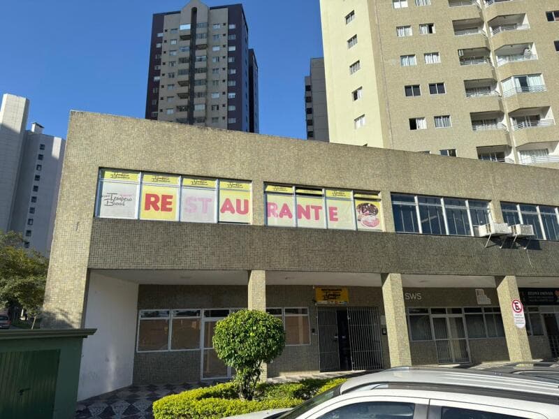Foto 4 de 10: Comercial em leilão em Curitiba - PR, bairro Cristo Rei — LOTE 001 LOJA A l 478,96M² l EDIFÍCIO MANUEL NUNES DA COSTA l AV. AFFONSO CAMARGO, Nº 2125, CURITIBA
