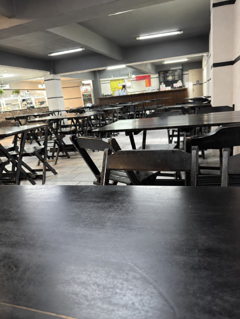 Foto 10 de 10: Comercial em leilão em Curitiba - PR, bairro Cristo Rei — LOTE 001 LOJA A l 478,96M² l EDIFÍCIO MANUEL NUNES DA COSTA l AV. AFFONSO CAMARGO, Nº 2125, CURITIBA