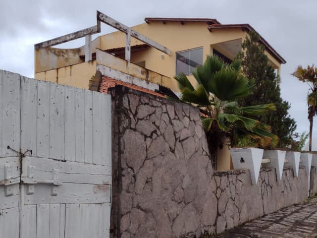 Foto 2 de 3: Casa em leilão em Ruy Barbosa - BA, bairro Tapiraípe — Casa - Centro Histórico, Porto Alegre/RS