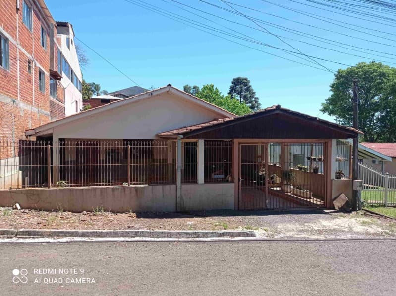 Terreno em leilão em Panambi - RS, bairro Kuhn — LOTE 016-2 Direitos e ações sobre contrato de financiamento de imóvel com alienação fiduciária