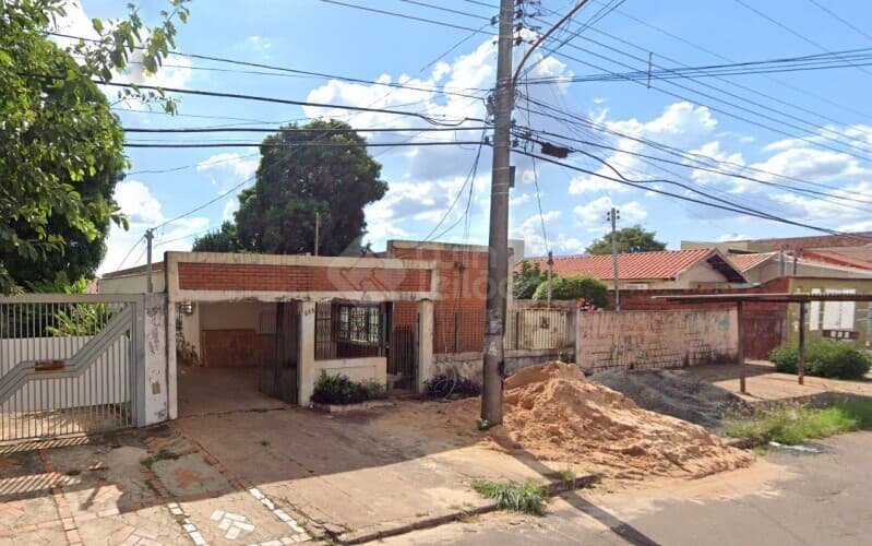 Foto 5 de 7: Casa em leilão em Campo Grande - MS, bairro Santo Antônio — LOTE 016 Casa terreno de 360m² - Santo Antônio - Campo Grande, MS