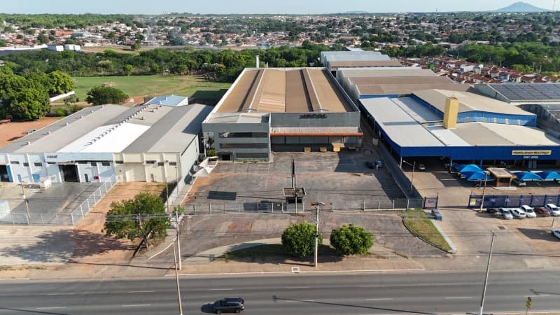 Foto 1 de 6: Comercial em leilão em Cuiabá - MT, bairro São José — LOTE 001 IMÓVEL COMERCIAL
