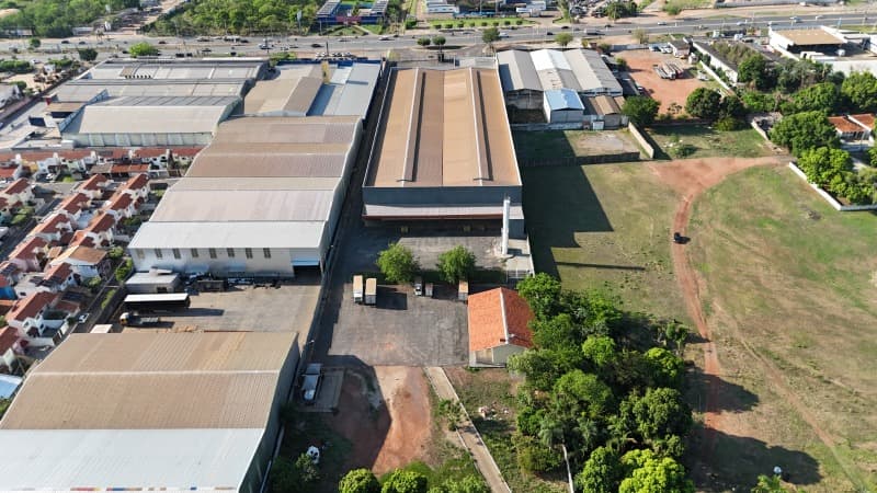 Foto 5 de 6: Comercial em leilão em Cuiabá - MT, bairro São José — LOTE 001 IMÓVEL COMERCIAL