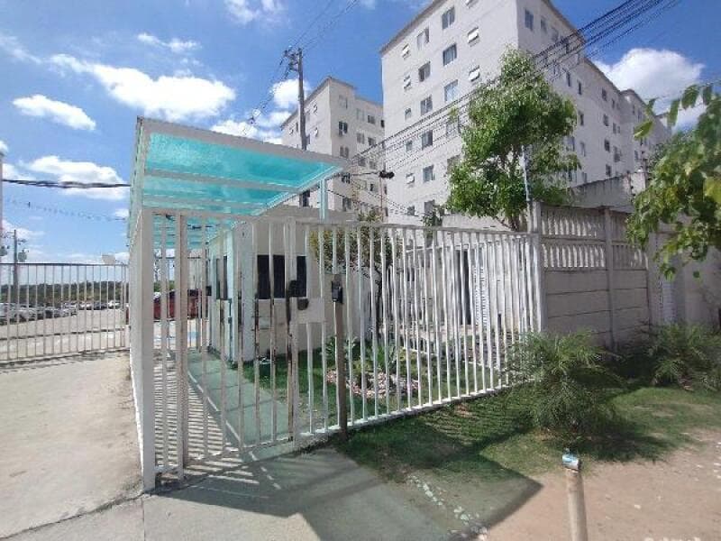 Apartamento em leilão em Salvador - BA — LOTE 017 IMÓVEL