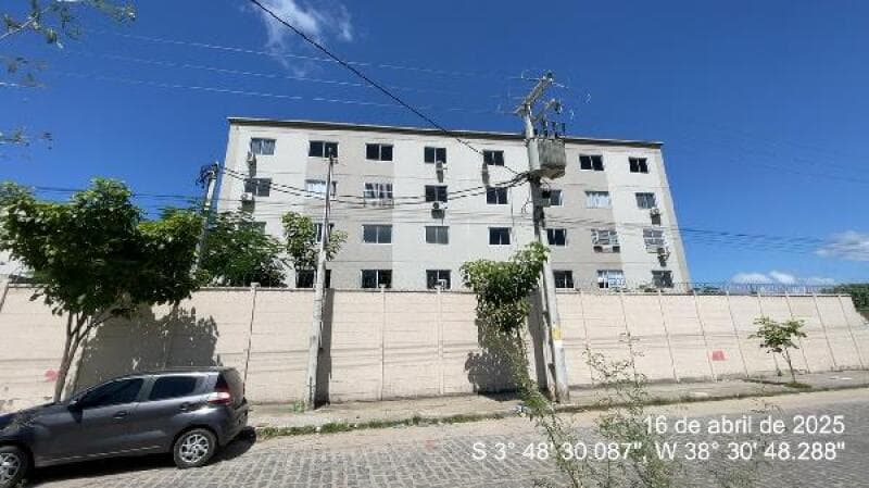 Apartamento em leilão em Fortaleza - CE — LOTE 027 IMOVEL
