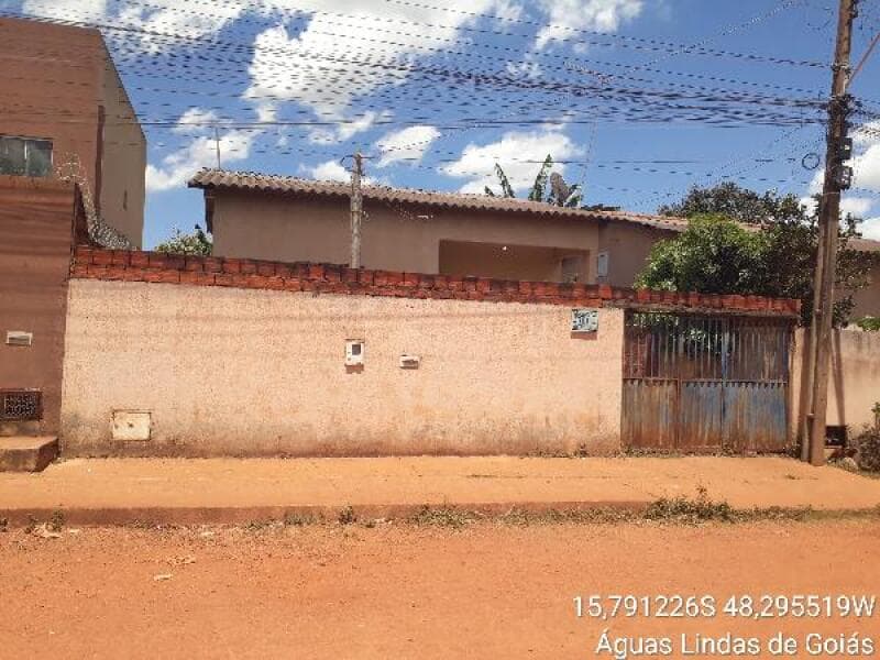 Casa em leilão em Águas Lindas De Goiás - GO — LOTE 055 IMÓVEL