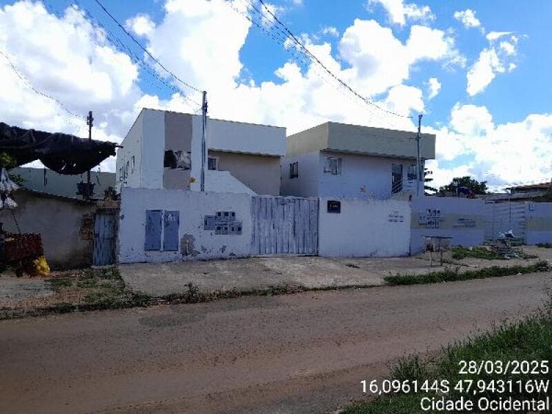 Apartamento em leilão em Cidade Ocidental - GO — LOTE 072 IMOVEL