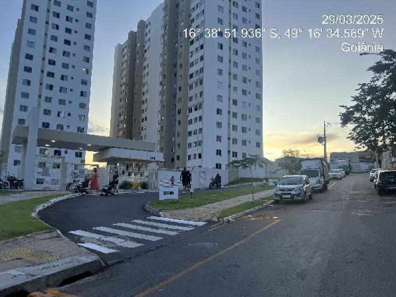 Apartamento em leilão em Goiânia - GO — LOTE 083 IMÓVEL