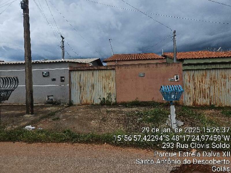 Casa em leilão em Santo Antônio Do Descoberto - GO — LOTE 110 IMOVEL