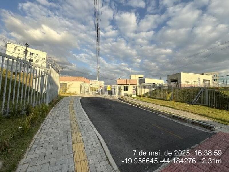 Apartamento em leilão em Betim - MG — LOTE 138 IMÓVEL
