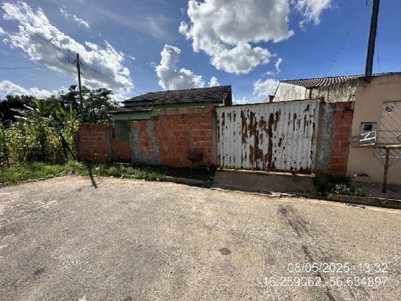 Casa em leilão em Poconé - MT — LOTE 163 IMÓVEL