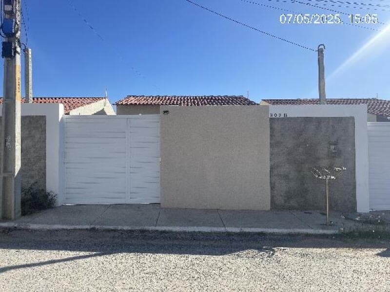 Casa em leilão em Santa Cruz Do Capibaribe - PE — LOTE 176 IMOVEL