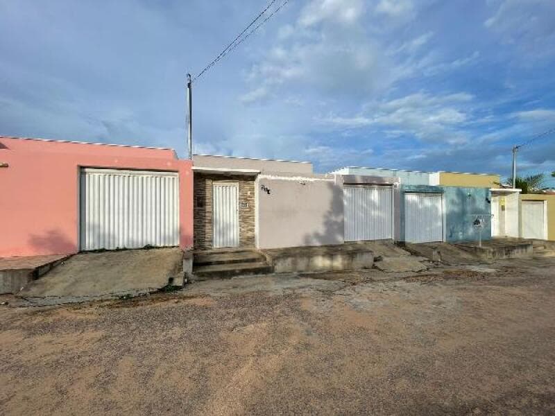 Casa em leilão em Trindade - PE — LOTE 180 IMOVEL