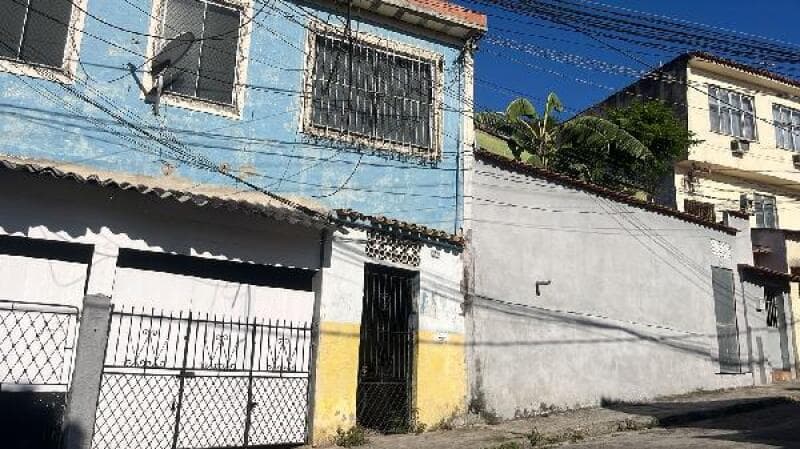 Casa em leilão em Rio De Janeiro - RJ — LOTE 259 IMÓVEL