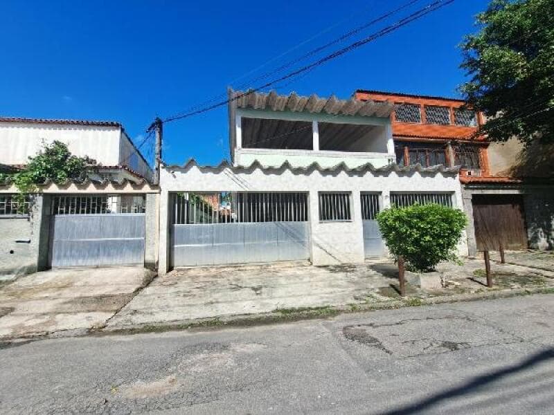 Casa em leilão em Rio De Janeiro - RJ — LOTE 268 IMÓVEL