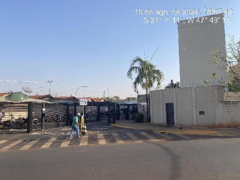 Apartamento em leilão em Ribeirão Preto - SP — LOTE 475 IMÓVEL