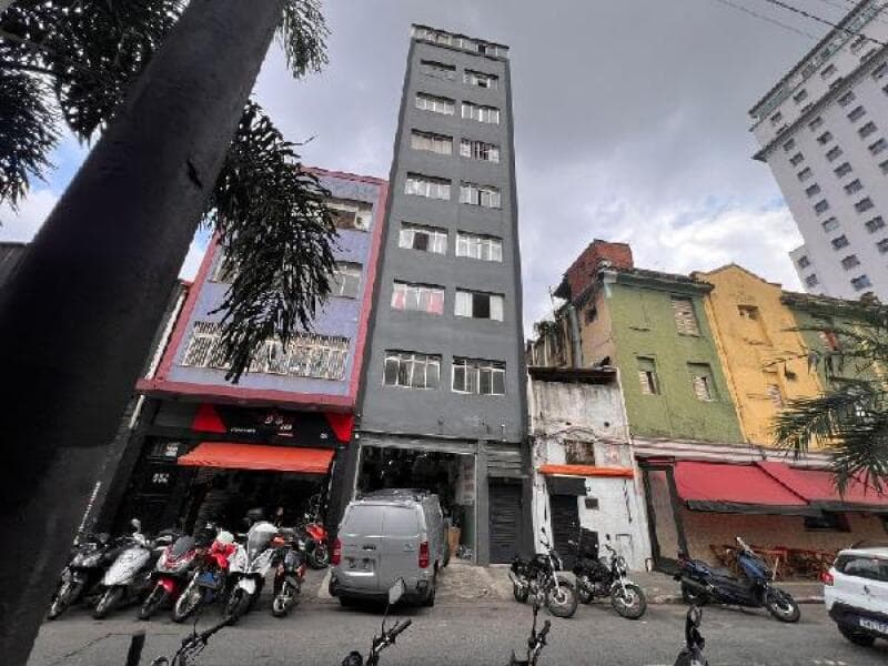 Apartamento em leilão em São Paulo - SP — LOTE 433 IMOVEL