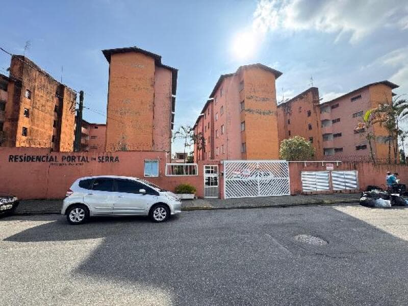 Apartamento em leilão em São Vicente - SP — LOTE 454 IMOVEL