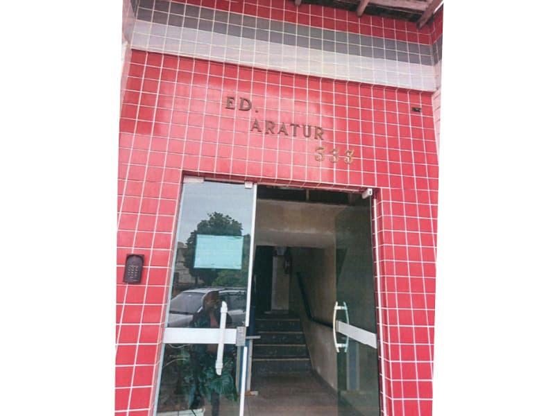Foto 3 de 11: Apartamento em leilão em Araruama - RJ, bairro Centro — LOTE 004 IMOVEL