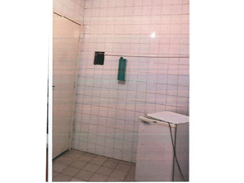 Foto 9 de 11: Apartamento em leilão em Araruama - RJ, bairro Centro — LOTE 004 IMOVEL