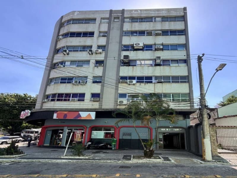 Foto 1 de 7: Comercial em leilão em Duque De Caxias - RJ, bairro Jardim 25 de Agosto — LOTE 005 IMOVEL