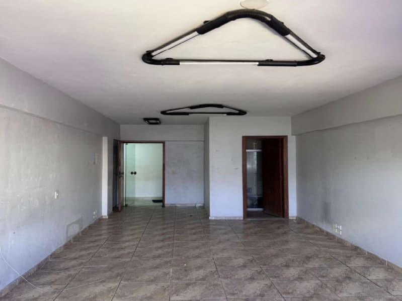 Foto 7 de 7: Comercial em leilão em Duque De Caxias - RJ, bairro Jardim 25 de Agosto — LOTE 005 IMOVEL