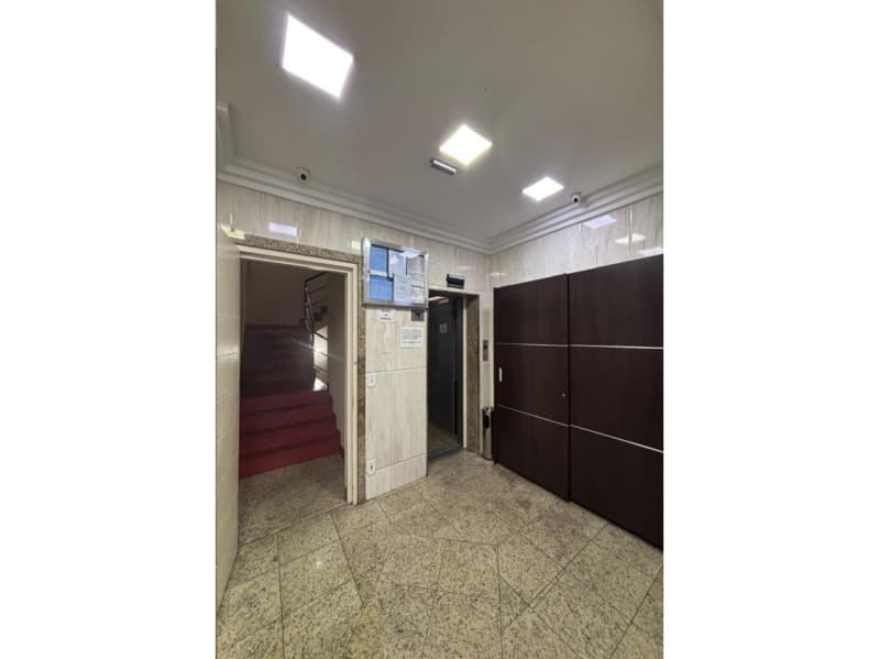 Foto 4 de 12: Comercial em leilão em Nova Iguaçu - RJ, bairro Centro — LOTE 007 IMOVEL