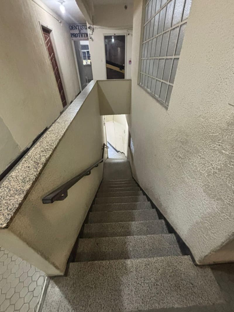 Foto 3 de 17: Comercial em leilão em Resende - RJ, bairro Centro — LOTE 009 IMOVEL