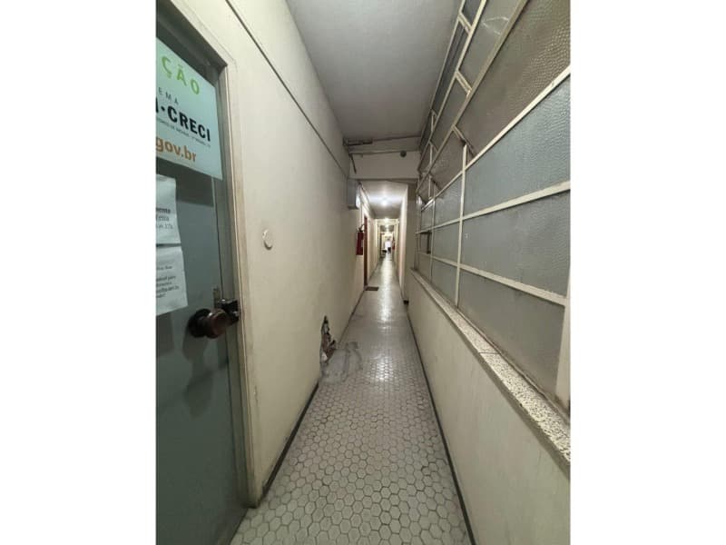 Foto 6 de 17: Comercial em leilão em Resende - RJ, bairro Centro — LOTE 009 IMOVEL