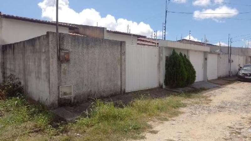 Casa em leilão em Acaraú - CE — LOTE 038 IMOVEL