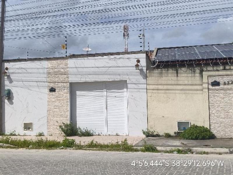 Casa em leilão em Horizonte - CE — LOTE 045 IMOVEL