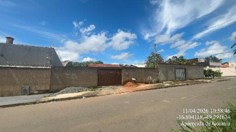 Casa em leilão em Aparecida De Goiânia - GO, bairro Vila Oliveira — LOTE 077 IMOVEL