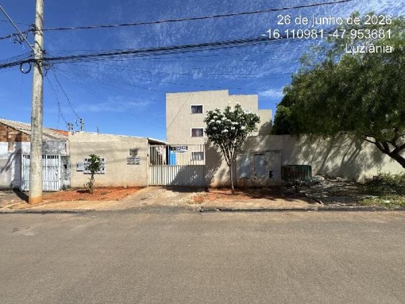 Apartamento em leilão em Cidade Ocidental - GO, bairro Parque Araguari — LOTE 084 IMOVEL